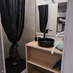 L'hirondelle Nyaraló *